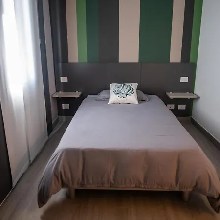 Grey House Luxury Bed and Breakfast